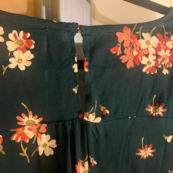 MADEWELL Top Flowy Floral Print Short Sleeve V Neck Blouse Dolman Sleeve Size XS - Picture 7 of 12